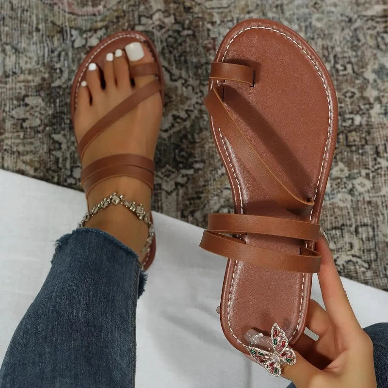 Veya Toe Loop Sandals